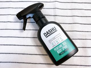 다슈코리아 다슈 솔루션 퍼퓸 데오 바디스프레이 프레쉬 그린 200ml — 5점을 준 리뷰어가 2021년 4월 올린 사용 사진