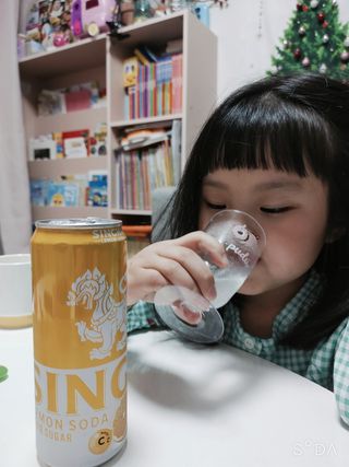 싱하소다워터 싱하레몬소다 — 5점을 준 리뷰어가 2021년 12월 올린 사용 사진