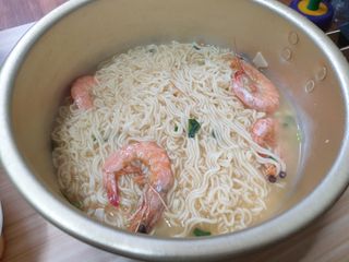 [풀무원] 자연은맛있다 정면, 백면, 홍면  세트 — 5점을 준 리뷰어가 2021년 4월 올린 사용 사진