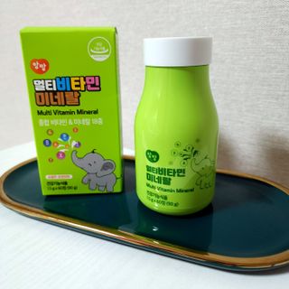 앙팡 멀티비타민미네랄 1200mg x 60정 — 5점을 준 리뷰어가 2022년 11월 올린 사용 사진