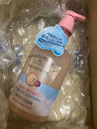 벨먼 내추럴스파 수분광채 스크럽 바디워시 600ml 5종 — 5점을 준 리뷰어가 2022년 5월 올린 사용 사진