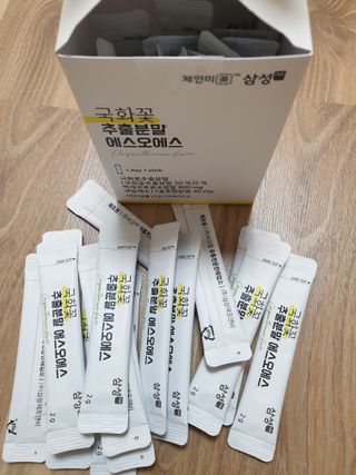 체인미 국화꽃 추출분말 에스오에스 곡류효소 과일채소 17종 혼합 분말 스틱 — 4점을 준 리뷰어가 2021년 11월 올린 사용 사진