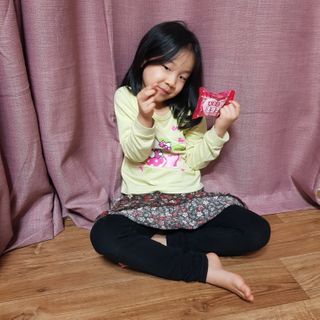 롯데제과 ABC초코쿠키 핑크베리 — 5점을 준 리뷰어가 2021년 2월 올린 사용 사진
