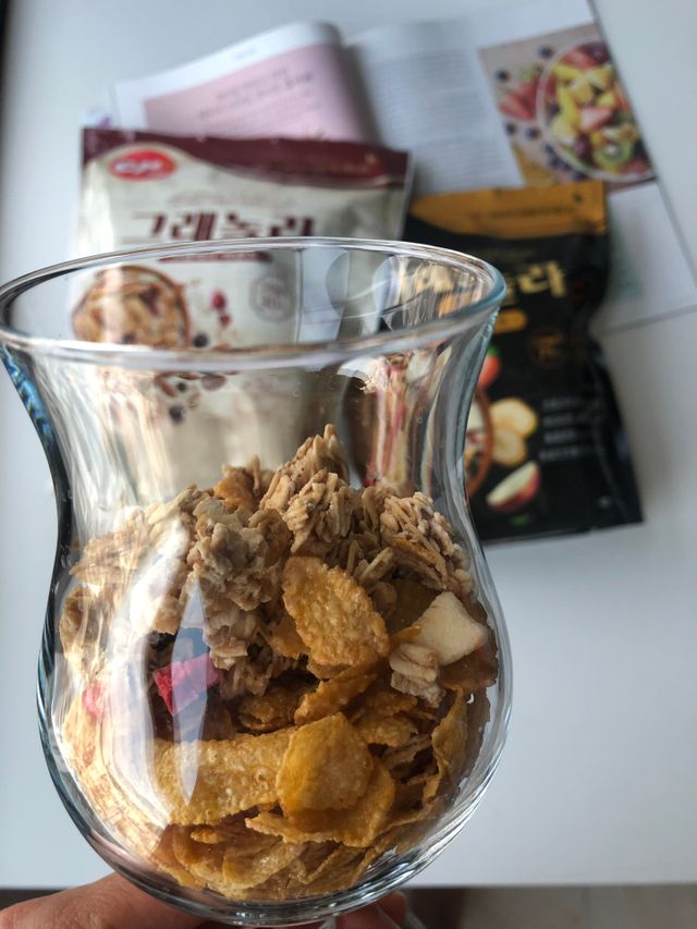 씨알로 그래놀라 2종 후르츠+크랜베리 아몬드 리뷰 사진