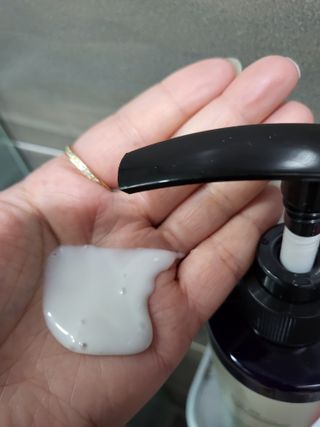 유메이 웰니스 샴푸 500ml — 5점을 준 리뷰어가 2022년 1월 올린 사용 사진