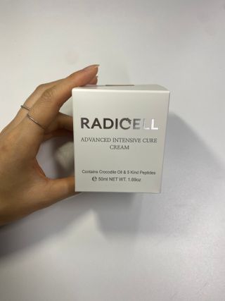 소담스퀘어 상암 라디셀 인텐시브 큐어 크림 50ml — 3.5점을 준 리뷰어가 2022년 11월 올린 사용 사진