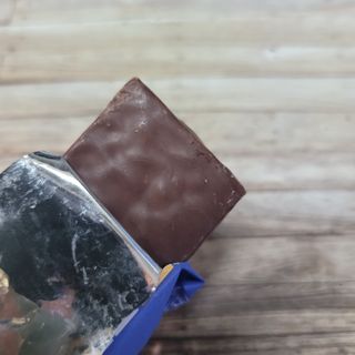 이지프로틴바 3종x각 2ea (고단백질바, 멀티단백질바, 식물성단백질바) — 5점을 준 리뷰어가 2024년 3월 올린 사용 사진