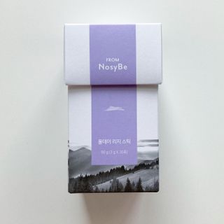 프롬노시베_이너뷰티 올데이 리지 스틱 — 4.5점을 준 리뷰어가 2021년 7월 올린 사용 사진