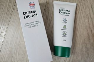 ★스마트 스토어 [올바이오] 더마크림 라이트 크림 130ml 저자극 보습 가려움개선 — 5점을 준 리뷰어가 2025년 2월 올린 사용 사진