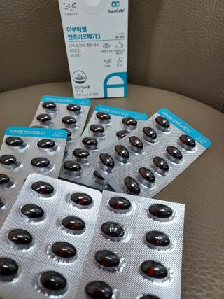 메디포스트 모비타 아쿠아셀 엔초비오메가3 60캡슐 — 5점을 준 리뷰어가 2023년 2월 올린 사용 사진