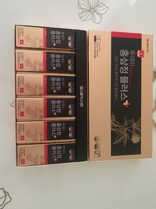 서울약사신협_투데이홍삼정플러스스틱_10g x 60포 — 5점을 준 리뷰어가 2021년 7월 올린 사용 사진