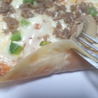 [푸딩팩토리] 10인치 씬피자 3종 택2_베샤멜 고르곤졸라/불고기/고르곤졸라 — 5점을 준 리뷰어가 2022년 5월 올린 사용 사진