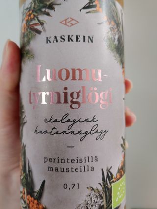 H365 [Kaskein Luomutyrniglögi] 핀란드 전통 무알콜 멀드와인 시벅톤 글로기 — 3.5점을 준 리뷰어가 2021년 4월 올린 사용 사진
