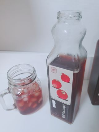 [바이윙클] 페르시아 유기농 석류 착즙주스 750ml 2병 + 선물박스 세트 — 4.5점을 준 리뷰어가 2022년 3월 올린 사용 사진