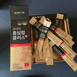 서울약사신협_투데이홍삼정플러스스틱_10g x 30포 — 5점을 준 리뷰어가 2021년 6월 올린 사용 사진