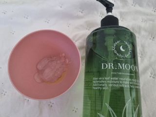 프리 [닥터문] 프리미엄 알로에베라 시카 수딩젤 1000ml — 5점을 준 리뷰어가 2024년 8월 올린 사용 사진