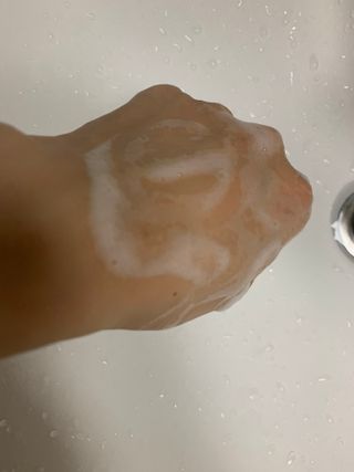 MF프리 [닥터문] 유산균 락토케어 질경초 여성청결제 200ml (폼타입) — 5점을 준 리뷰어가 2022년 7월 올린 사용 사진