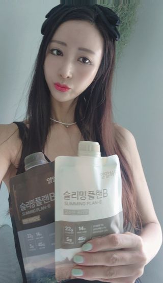 일일하우 슬리밍 플랜B 고소한 귀리맛, 진한 카카오맛 (체중조절식) — 5점을 준 리뷰어가 2023년 7월 올린 사용 사진