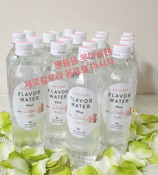아쿠아스 플레이버워터 ★[아쿠아스] 제로칼로리 플레이버워터 복숭아/청포도 1BOX 20개입 — 5점을 준 리뷰어가 2021년 4월 올린 사용 사진