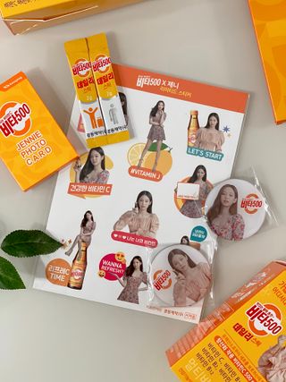 [광동제약] 비타500데일리스틱70포&굿즈3종 — 5점을 준 리뷰어가 2021년 10월 올린 사용 사진