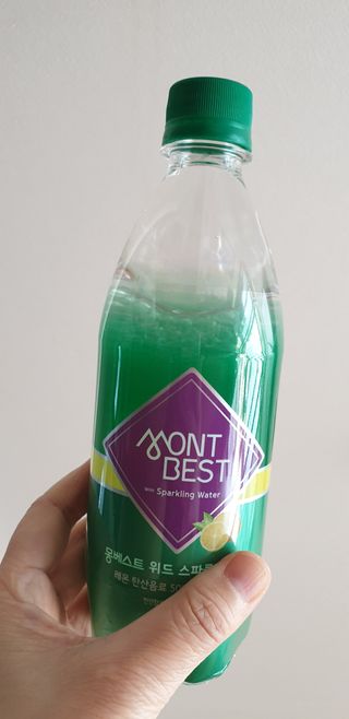 몽베스트 Montbest with Sparkling water Lemon OR Lime 20병(랜덤) — 5점을 준 리뷰어가 2021년 10월 올린 사용 사진