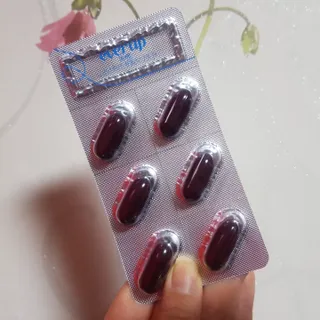 [몸엔용] 에버업 멀티비타민&미네랄, 눈건강 루테인 혈행건강 오메가3, 면역 프로바이오틱스 3종 택1 — 4점을 준 리뷰어가 2022년 4월 올린 사용 사진
