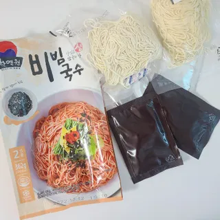 [한면원] 비빔국수 2인분 — 5점을 준 리뷰어가 2022년 8월 올린 사용 사진