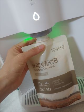 일일하우 슬리밍 플랜B 고소한 귀리맛, 진한 카카오맛 (체중조절식) — 5점을 준 리뷰어가 2023년 7월 올린 사용 사진