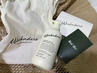 [위켄더스] 끈적임 없이 수분감을 채워주는 핸드& 바디로션 1종 랜덤발송 — 5점을 준 리뷰어가 2022년 5월 올린 사용 사진