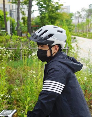 카부토코리아 자전거헬멧 Canvas-sports & FMX — 5점을 준 리뷰어가 2022년 6월 올린 사용 사진