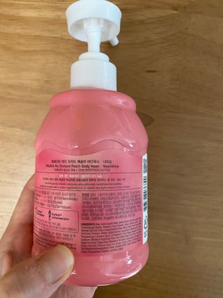[후르디아] 복숭아 바디워시+바디에센스 세트 — 5점을 준 리뷰어가 2021년 9월 올린 사용 사진
