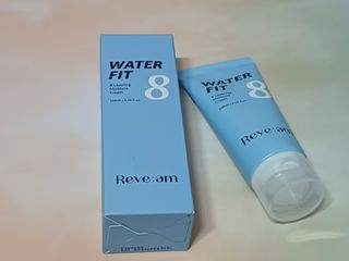 나우_ [리브엠]피부 속부터 겹겹이, 촘촘하게! 워터핏8중 수분착붙 크림 — 5점을 준 리뷰어가 2025년 1월 올린 사용 사진