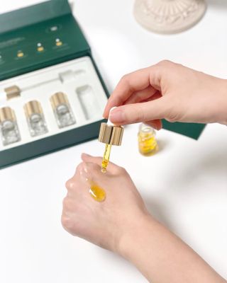 [보히케어] 컨센트레이트 이데베논 7 펩타이드 콤플렉스 앰플 — 5점을 준 리뷰어가 2023년 8월 올린 사용 사진