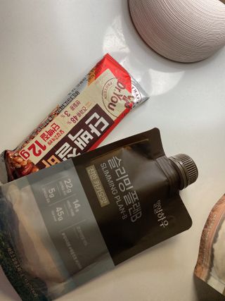 일일하우 슬리밍 플랜B 고소한 귀리맛, 진한 카카오맛 (체중조절식) — 5점을 준 리뷰어가 2023년 8월 올린 사용 사진