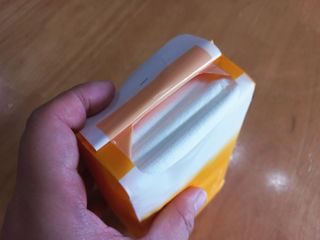 에어퀸 뉴브레스 유기농 생리대 4종 (팬티라이너 20P + 중형 10P + 대형 10P + 오버나이트 8P)_체험단 — 3점을 준 리뷰어가 2024년 6월 올린 사용 사진