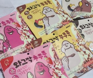 스낵스 와그작후루룩 3종_카카오2봉+아몬드2봉+딸기2봉 (총 6봉) — 5점을 준 리뷰어가 2024년 2월 올린 사용 사진