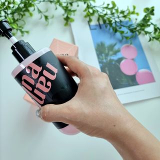 난나 살몬 스파이더 검버섯 미백 톤업 화이트닝 연어 앰플 크림 300ml 대용량 — 5점을 준 리뷰어가 2022년 8월 올린 사용 사진