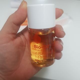 바이오오일 [바이오-오일] 스킨케어 오일 내추럴 60ml — 5점을 준 리뷰어가 2021년 12월 올린 사용 사진