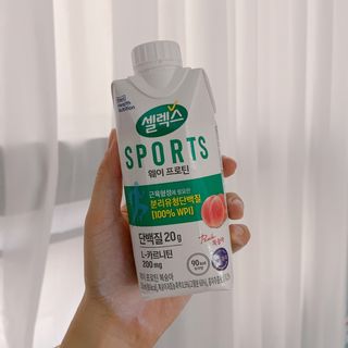 셀렉스스포츠 셀렉스 스포츠 웨이 프로틴 복숭아_ 330ml x 12팩 — 5점을 준 리뷰어가 2021년 7월 올린 사용 사진