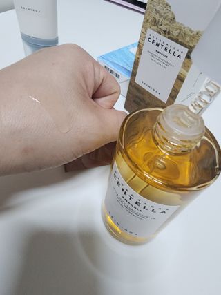 [스킨1004] 마다가스카르 센텔라 앰플 100ml — 5점을 준 리뷰어가 2024년 5월 올린 사용 사진