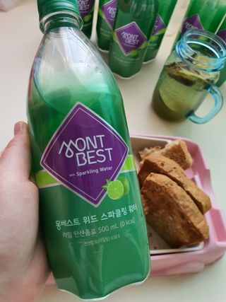 몽베스트 Montbest with Sparkling water Lime20병 — 5점을 준 리뷰어가 2021년 10월 올린 사용 사진