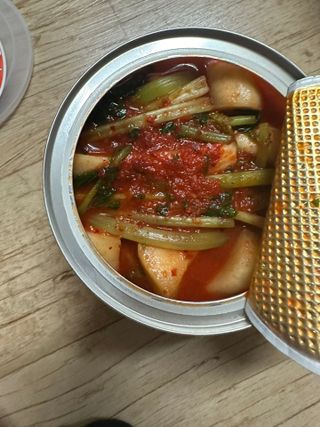 셰프애찬 알타리김치 총각김치 1kg — 5점을 준 리뷰어가 2022년 10월 올린 사용 사진