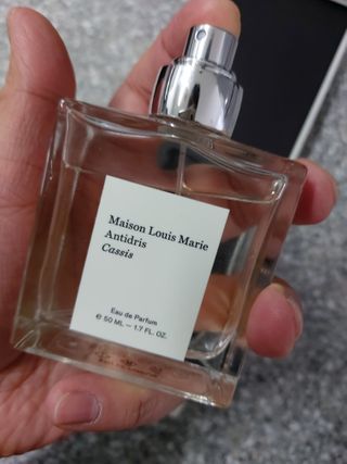 메종 루이 마리 안티드리스 카시스 오드퍼퓸 50ml — 5점을 준 리뷰어가 2020년 12월 올린 사용 사진