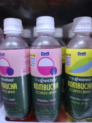 더그레잇티 콤부차 300ml *12개입 (오리지널 6개+베리리치 6개) — 5점을 준 리뷰어가 2022년 7월 올린 사용 사진