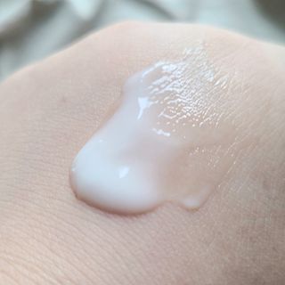 프리마인 바르기만 하면 철벽 스킨케어+24시간 마스크팩 효과. 셀라브 리제너레이팅 시스템 부스터+크림 세트 — 4점을 준 리뷰어가 2023년 7월 올린 사용 사진