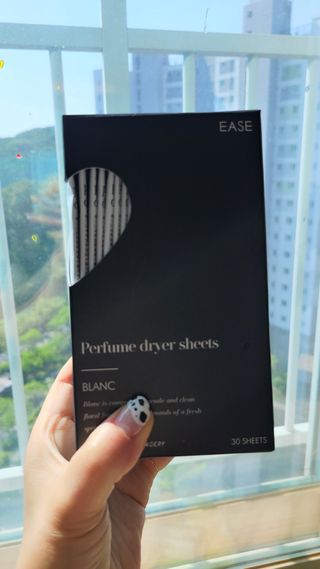 [이즈라이프코스메틱] 퍼퓸 드라이어 시트 히노끼향  or 블랑향 2중 택1 30매 — 4점을 준 리뷰어가 2021년 6월 올린 사용 사진