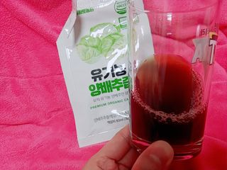 참앤들황토농원 국내산 유기농 양배추를 그대로 담은,  유기농 양배추즙  80ml X 30포 1박스 — 5점을 준 리뷰어가 2023년 4월 올린 사용 사진