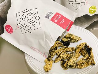 오봉산꽃부각 [만나식품] 오봉산 꽃부각 3가지 맛(오리지널, 새우맛, 매운고추맛) — 5점을 준 리뷰어가 2023년 1월 올린 사용 사진