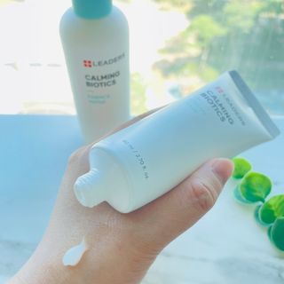 리더스코스메틱 리더스 카밍 바이오틱스 #1등 진정 기획세트 [에센스 워터150ml + 크림 마스크80ml] — 5점을 준 리뷰어가 2022년 9월 올린 사용 사진