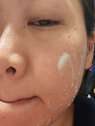 [후르디아] 아보카도 비건 약산성 효소필링젤 — 5점을 준 리뷰어가 2024년 4월 올린 사용 사진